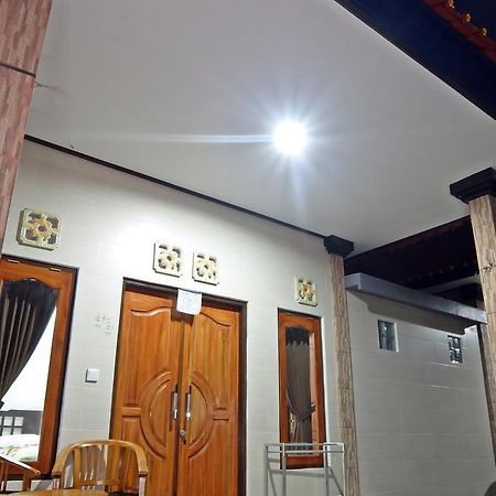 Pondok Wisata Widi 누사 렘봉안 외부 사진